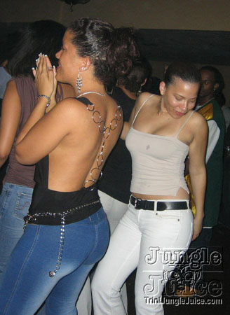 home_4_carnival-40