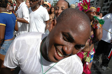 kadooment_day_2006-122