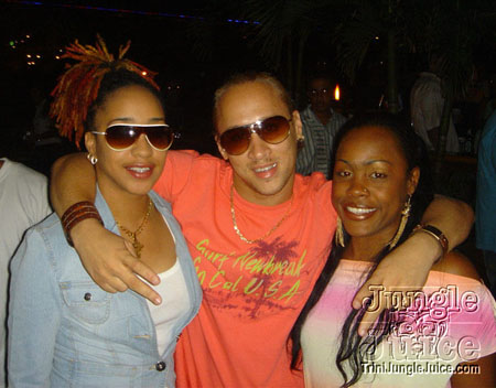 masqueraders-13