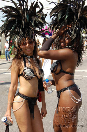 miami_carnival_2006_pt1-070