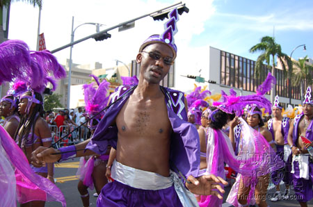 miami_carnival_2006_pt1-115