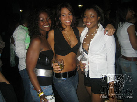 rawkus_2006-52