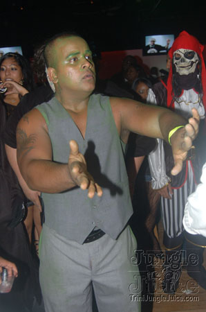 rum_jungle_halloween_2006-089