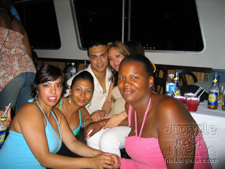 saldenah_boatride_2006-45