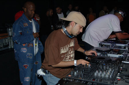 soca_or_die1_5-018