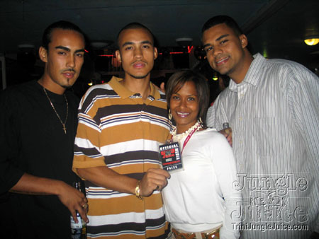splash_boatride_2006-110