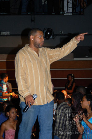 synergy_supermodel_2006-092