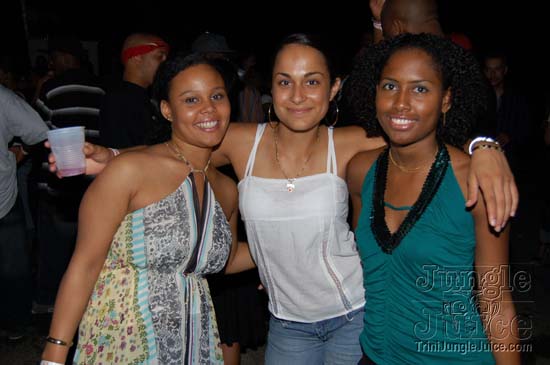 taboo_2006-077