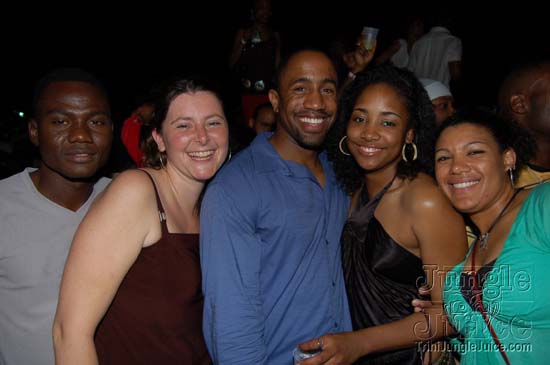 taboo_2006-089