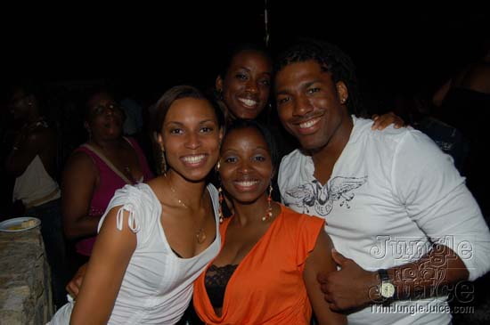 taboo_2006-096