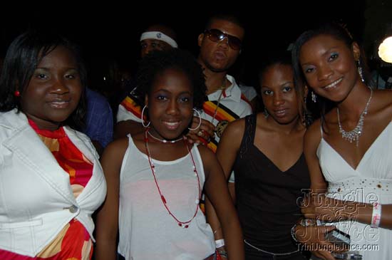 taboo_2006-105