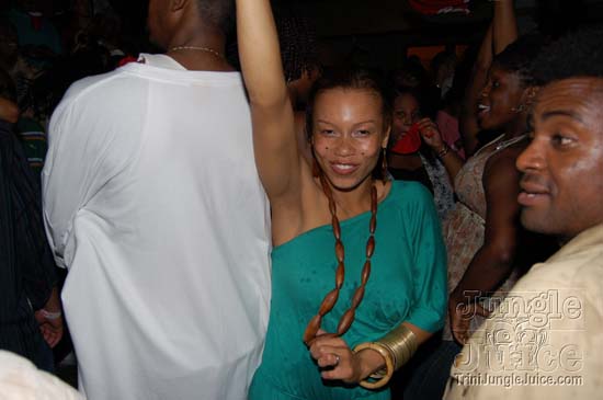 taboo_2006-127