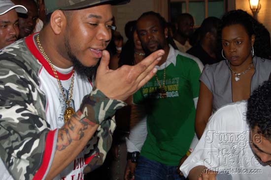 taboo_2006-140