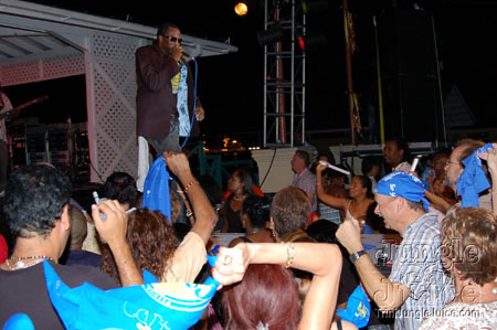 trini_revellers_2k7_launch_pt2-123
