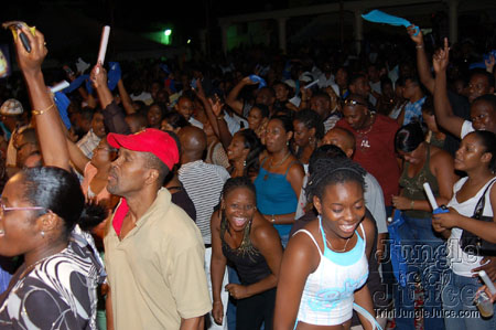 trini_revellers_2k7_launch_pt2-124