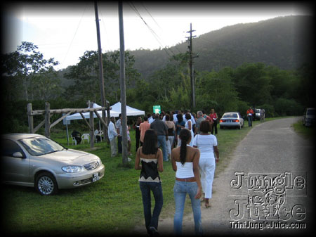 us_embassy_2006-002