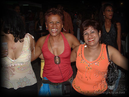 us_embassy_2006-087