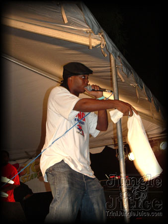 us_embassy_2006-111