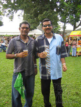 uwi_2006-03
