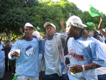 uwi_2006-05