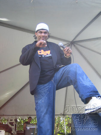 uwi_2006-06