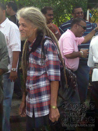 uwi_2006-13
