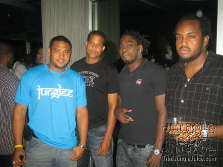we_havin_ah_ball-11