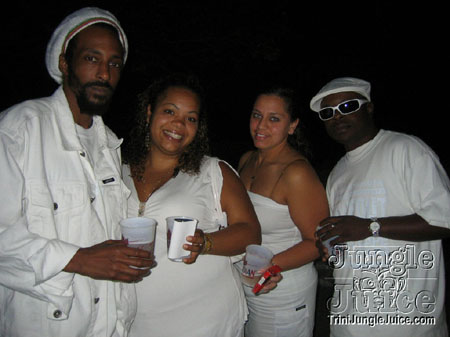whiteout11-019