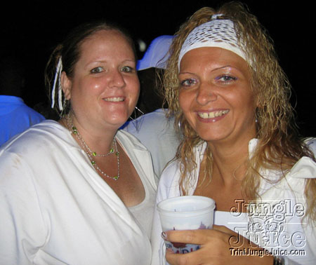 whiteout11-066
