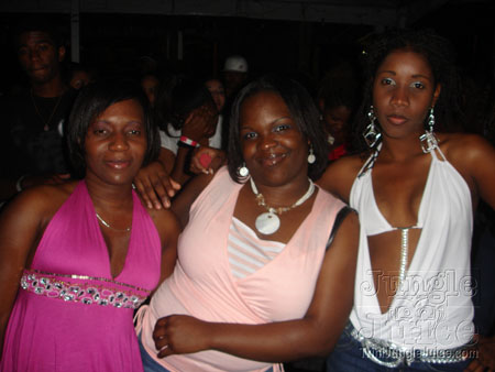 3some_apr07-18