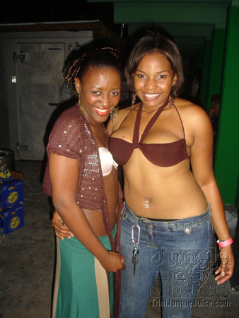 3some_apr07-33