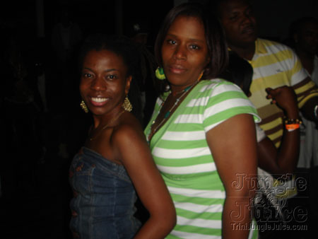 3some_mar07-22