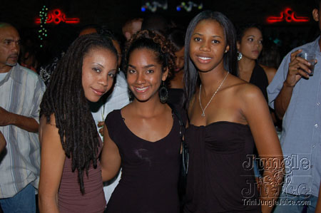 akon_zen_2007-010