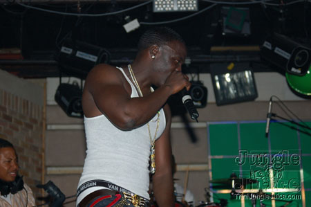 akon_zen_2007-130