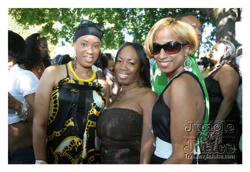 amnesia_ny_2007-046