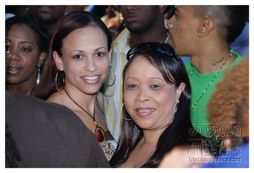 amnesia_ny_2007-144