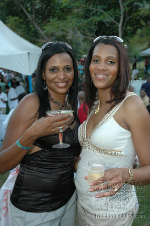 beach_house_carnival_2007-062