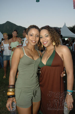 beach_house_carnival_2007-083
