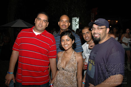 beach_house_carnival_2007-106