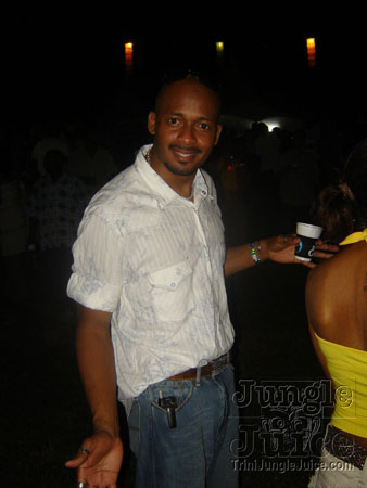 beach_house_carnival_2007-127