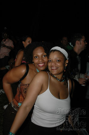 beach_house_carnival_2007-132