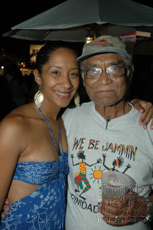 beach_house_carnival_2007-154