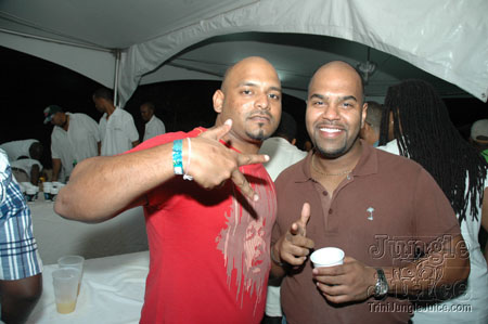 beach_house_carnival_2007-164