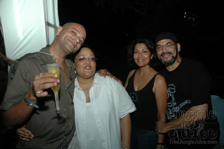 beach_house_carnival_2007-165