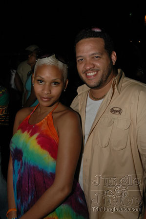 beach_house_carnival_2007-166