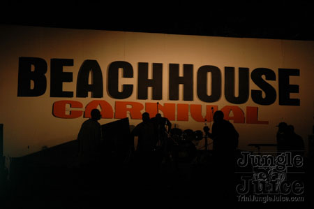 beach_house_carnival_2007-176
