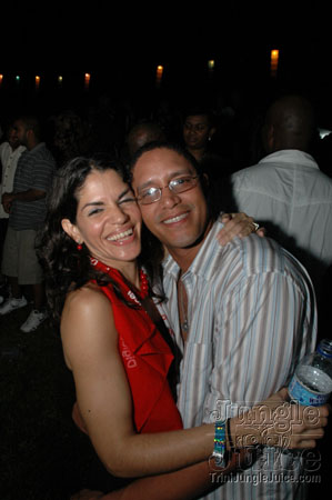 beach_house_carnival_2007-180