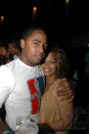 beach_house_carnival_2007-189