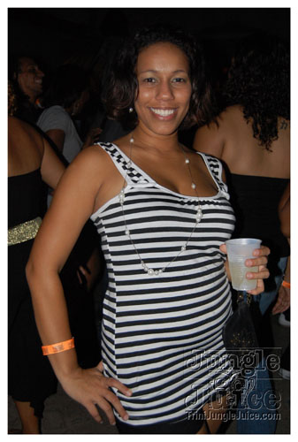 blackwhite_2007-005
