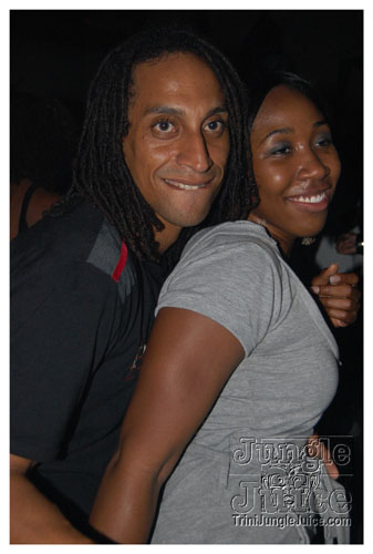 blackwhite_2007-013